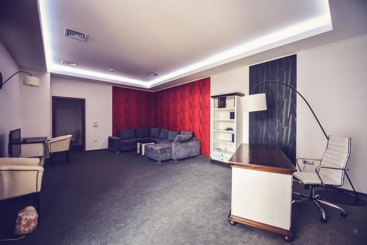 Hotel Spa Ice Resort Ghiroda Экстерьер фото