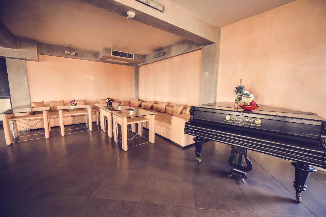 Hotel Spa Ice Resort Ghiroda Экстерьер фото